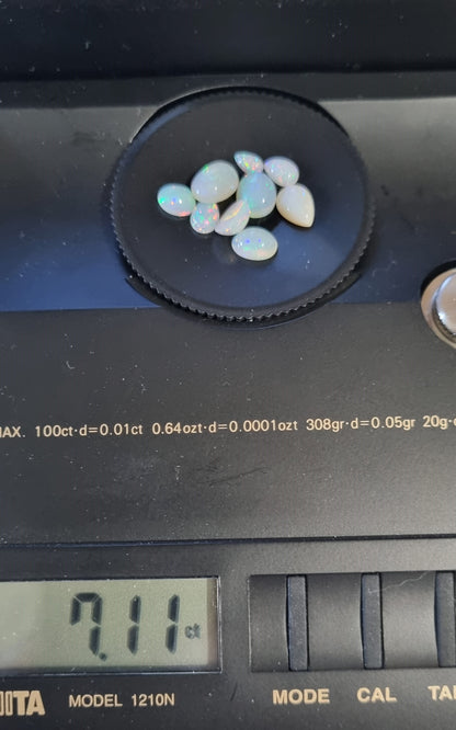 Opales blanches 7.5 carats